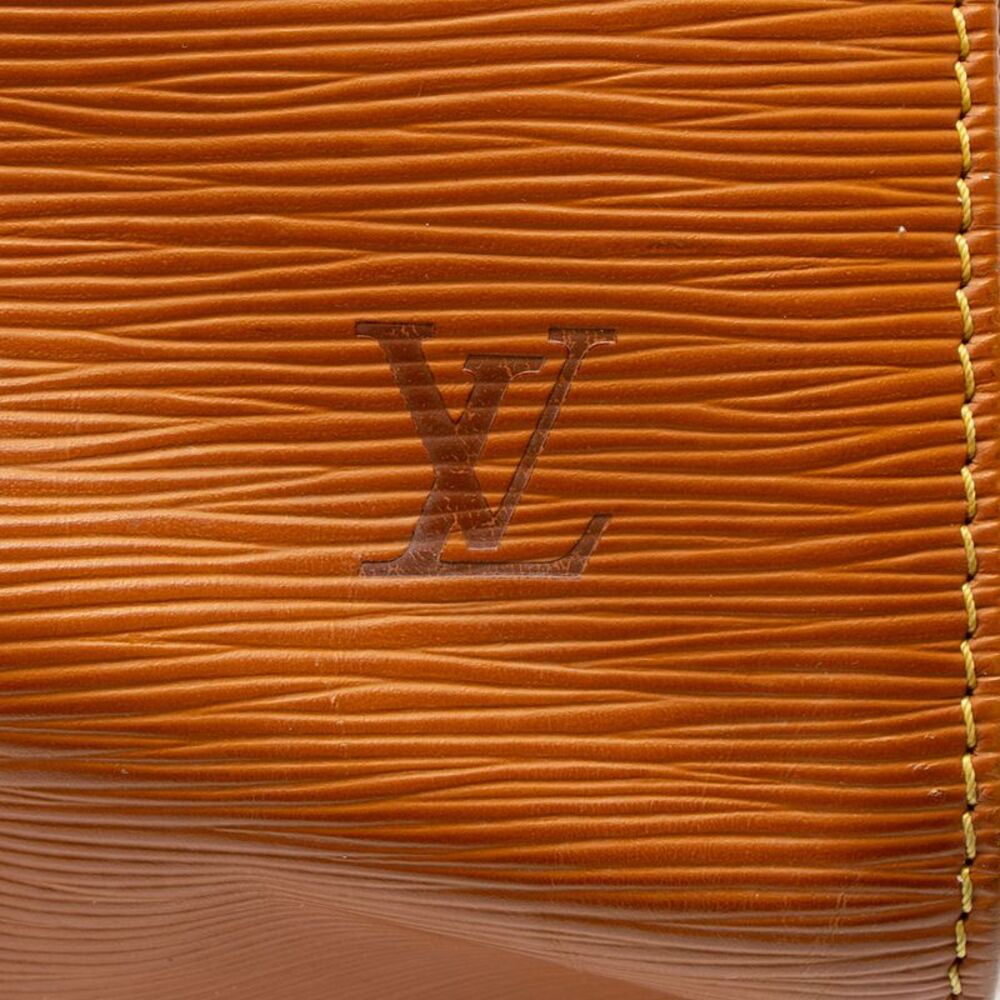 Louis Vuitton Vintage Epi Leather Keepall 45 Duffle - Picture 9 of 16
